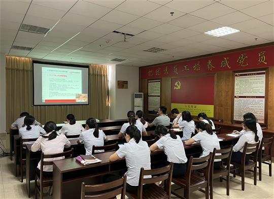 AG集团有限公司
组织参加疫情常态化下建筑企业经营管理风险管控培训
